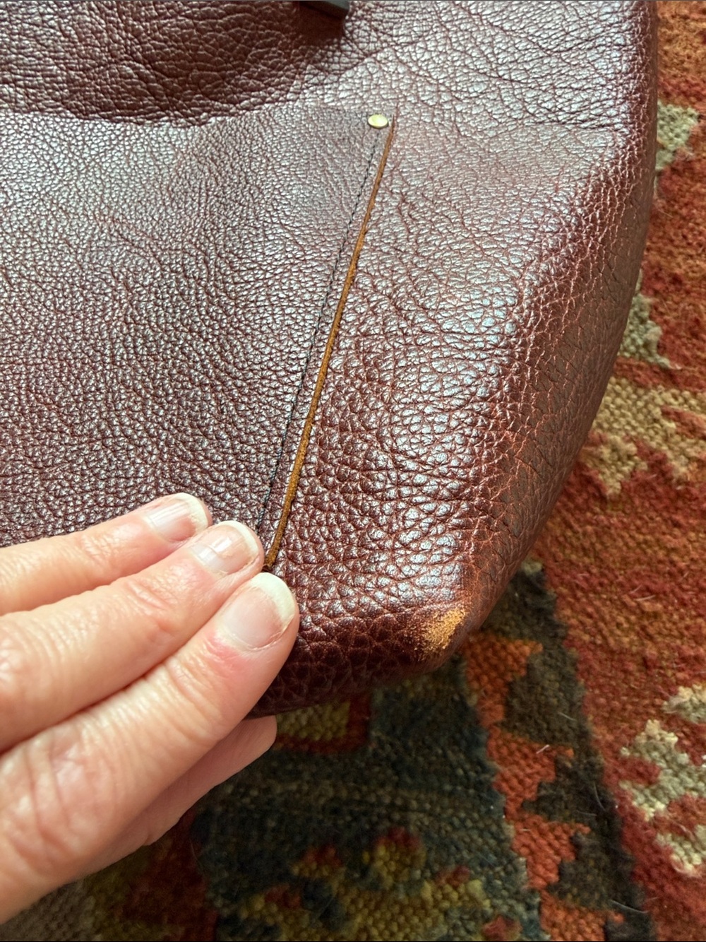 Portland Leather Classic Pebbled Leather Tote Bag in Burgundy. - Picture 7 of 12